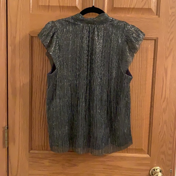 Banana Republic Metallic Flutter Sleeve Blouse, Size Medium PETITE. - Picture 5 of 9